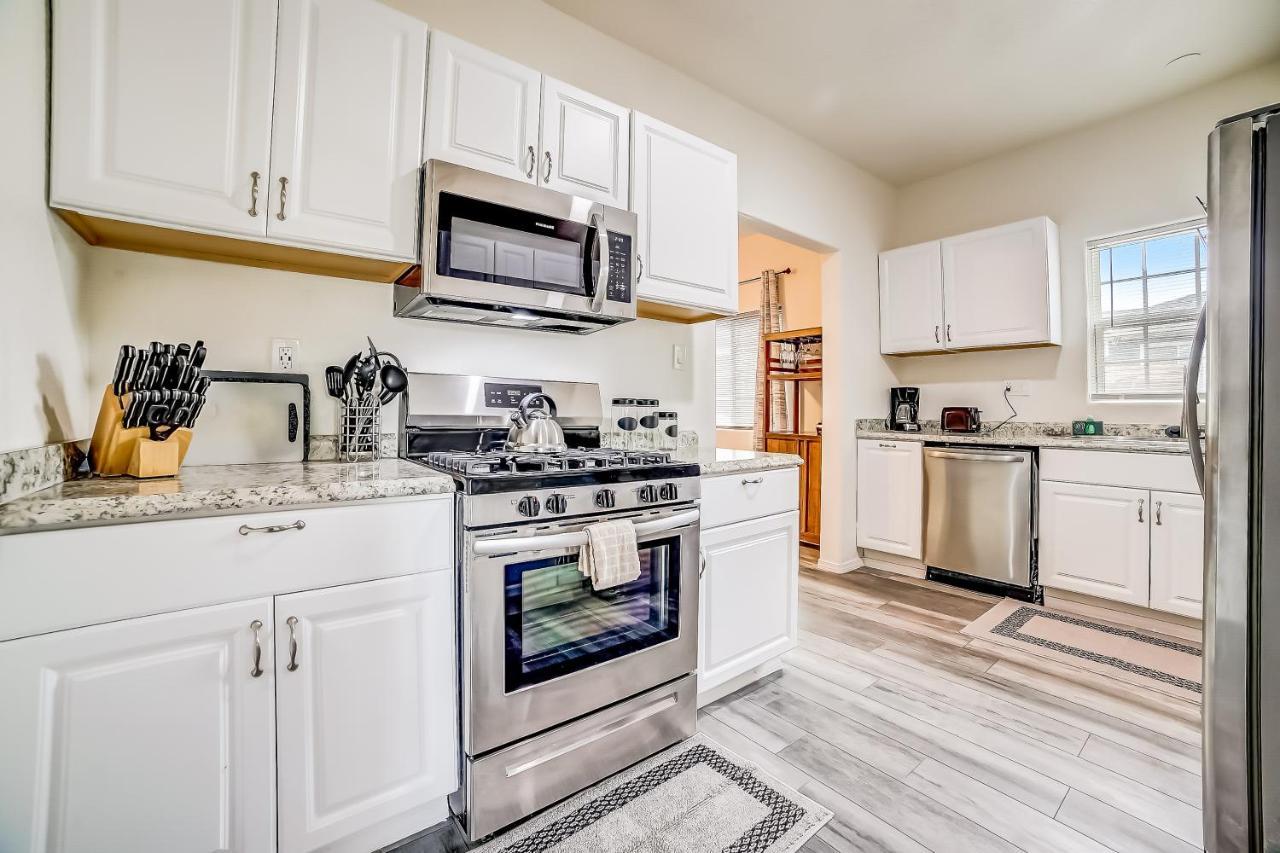 Midtown Modern Farmhouse San Antonio Zewnętrze zdjęcie