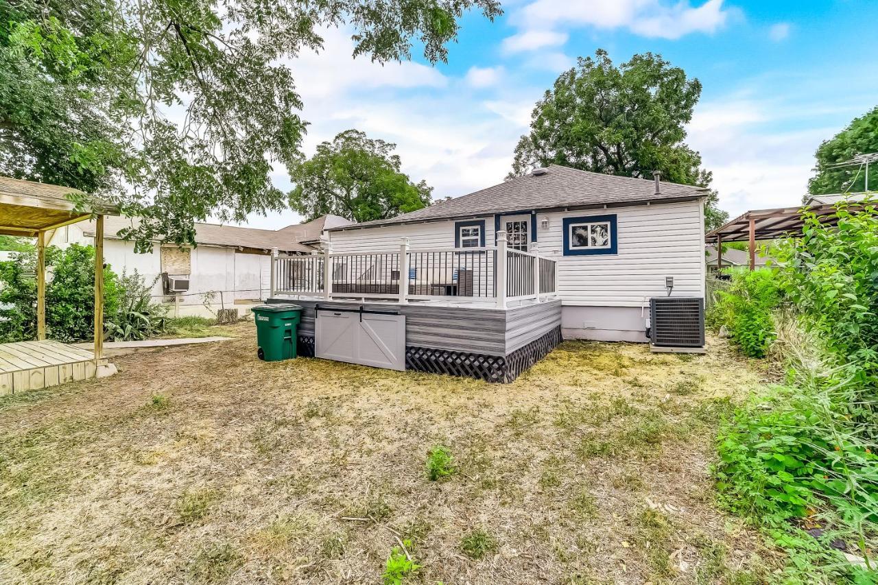 Midtown Modern Farmhouse San Antonio Zewnętrze zdjęcie